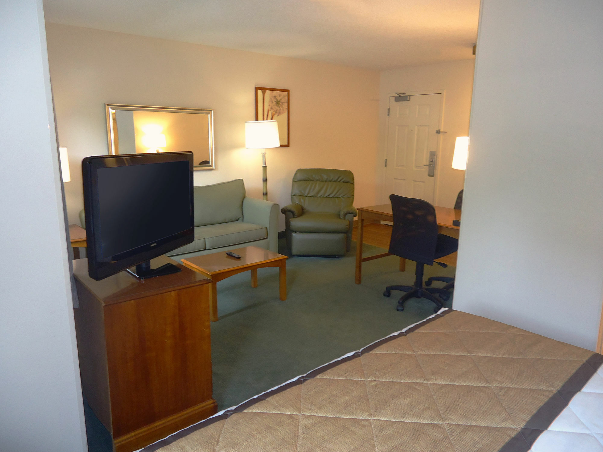 Extended Stay America Suites - Greensboro - Airport Eksteriør billede